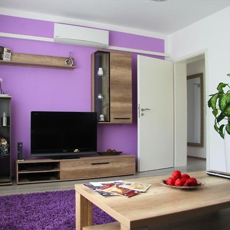 Geraeumige 4 Zimmer Wohnung An Den Kaiserthermen Trier Exteriör bild
